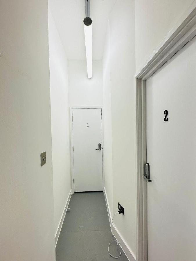Marbel Aldgate Hotel London Bagian luar foto